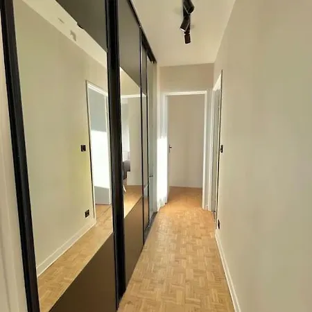 Apartment Magnifique Sur Marne Entre Paris Et Disneyland Neuilly-sur-Marne