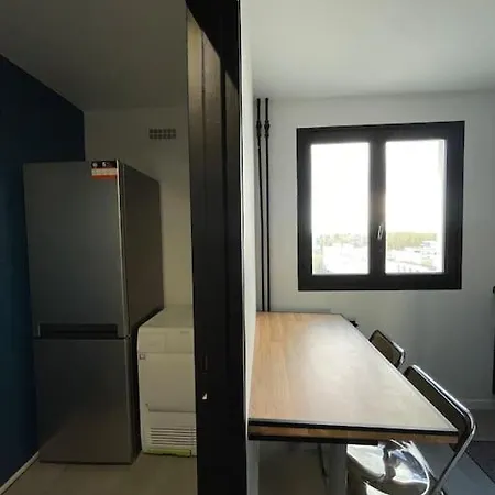 Apartment Magnifique Sur Marne Entre Paris Et Disneyland