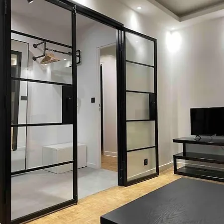 Apartment Magnifique Sur Marne Entre Paris Et Disneyland Neuilly-sur-Marne